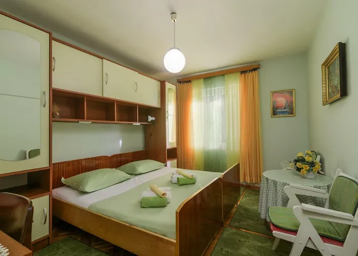 Mirjana - Centre Of 3* Trogir
